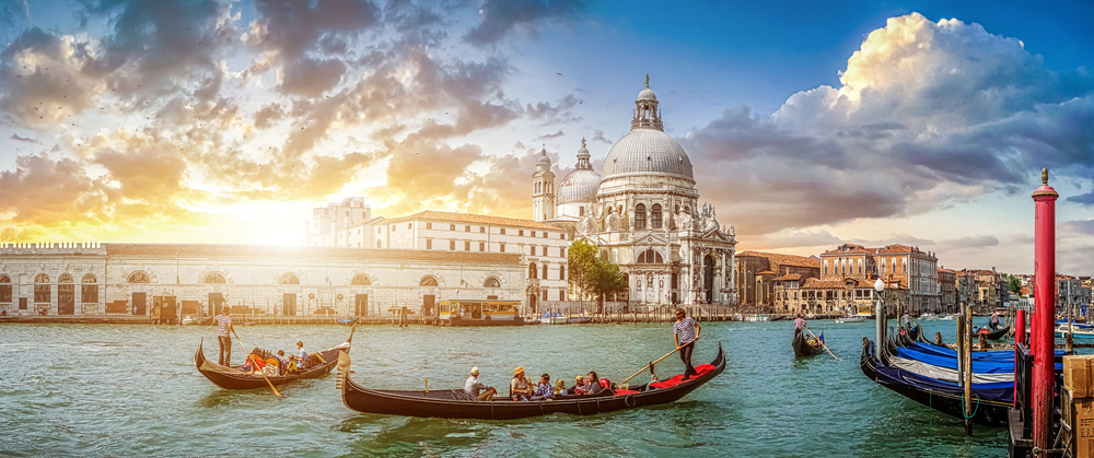 Image of venice italy gondola